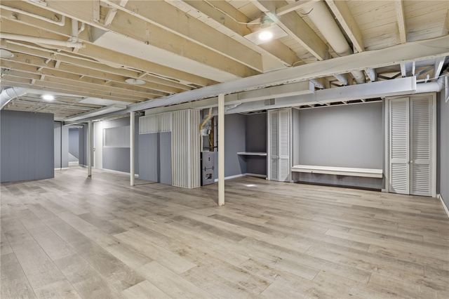 119 Oakridge Drive, Irondequoit, NY 14617