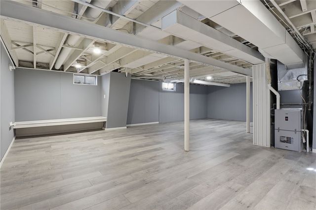 119 Oakridge Drive, Irondequoit, NY 14617