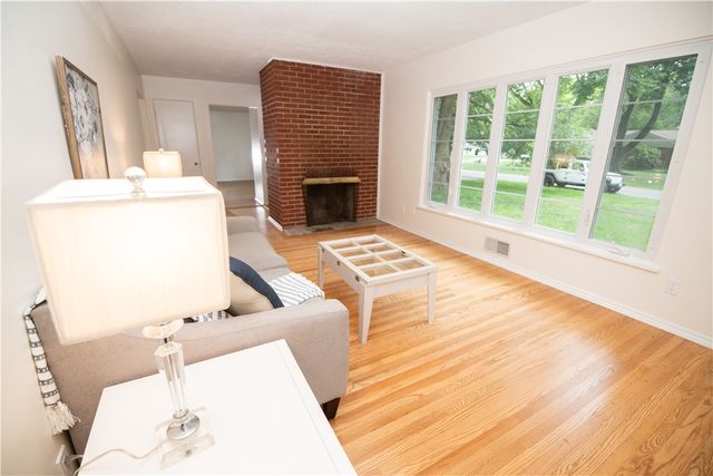 119 Oakridge Drive, Irondequoit, NY 14617