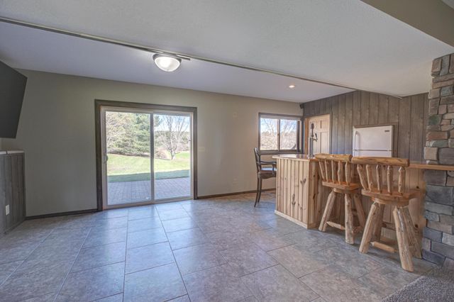 982 Drover Trail, Hudson, WI 54016