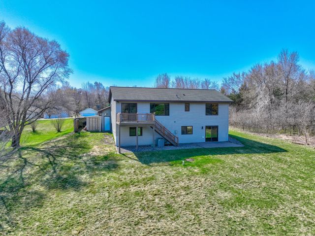 982 Drover Trail, Hudson, WI 54016