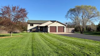 982 Drover Trail, Hudson, WI 54016