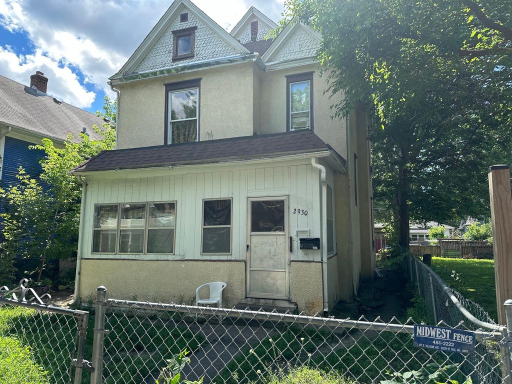 2930 18th Avenue S, Minneapolis, MN 55407