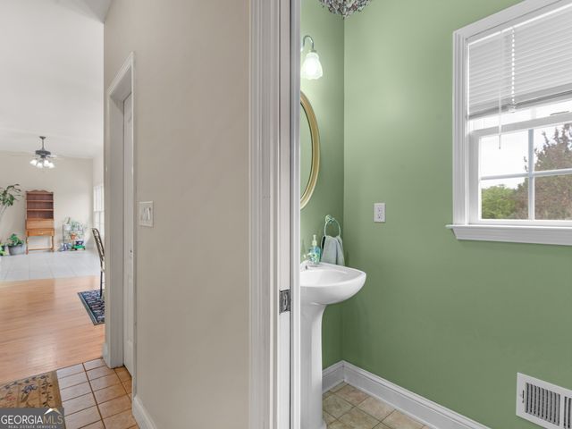 1302 Chester Place, Mcdonough, GA 30252