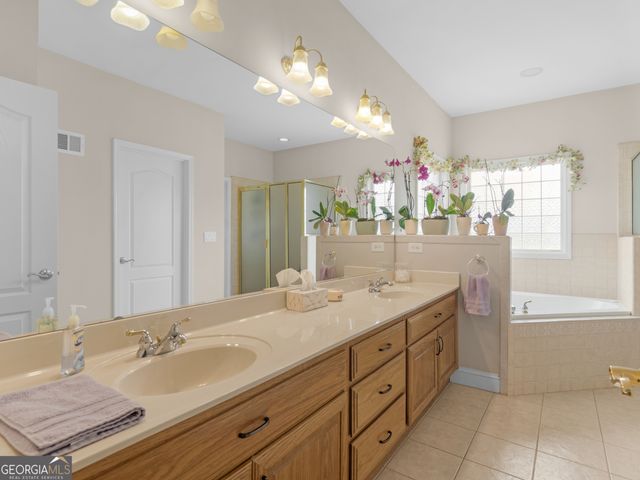 1302 Chester Place, Mcdonough, GA 30252