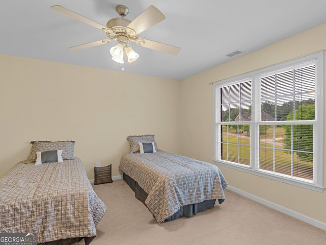 1302 Chester Place, Mcdonough, GA 30252