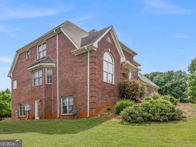 1302 Chester Place, Mcdonough, GA 30252