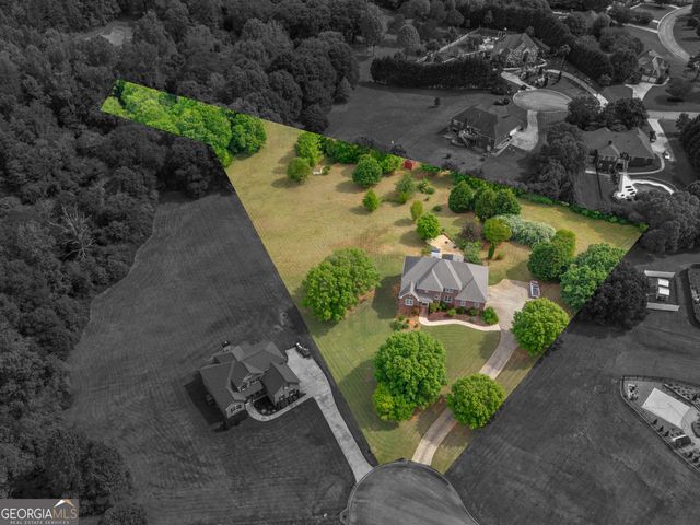 1302 Chester Place, Mcdonough, GA 30252
