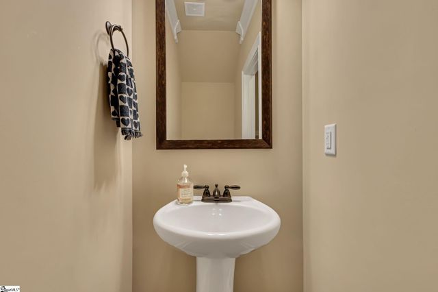 14 River Valley Lane, Greenville, SC 29605