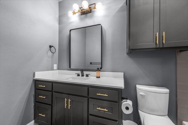2721 River Path Court, Burleson, TX 76028