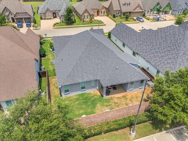 2721 River Path Court, Burleson, TX 76028