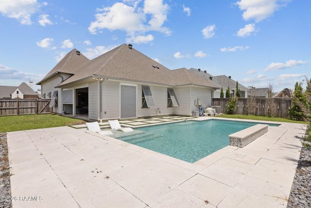 119 San Domingo Drive, Youngsville, LA 70592