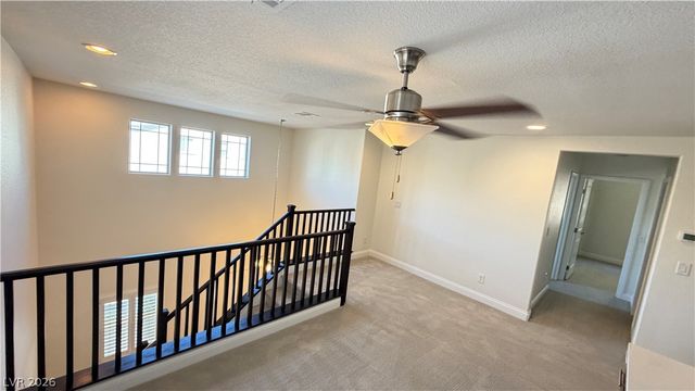8118 Pinecrest Falls Street, Las Vegas, NV 89113