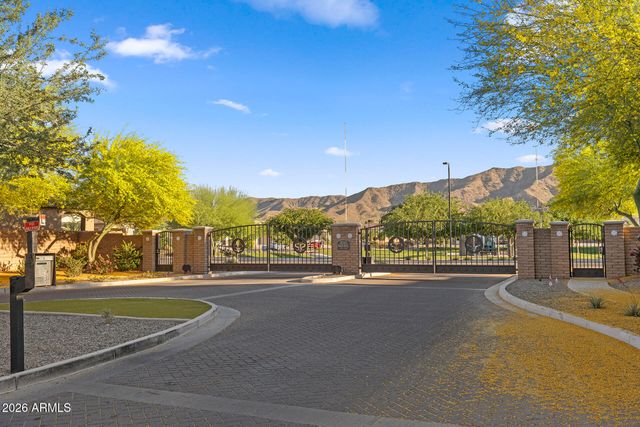 8435 S 22ND Drive, Phoenix, AZ 85041