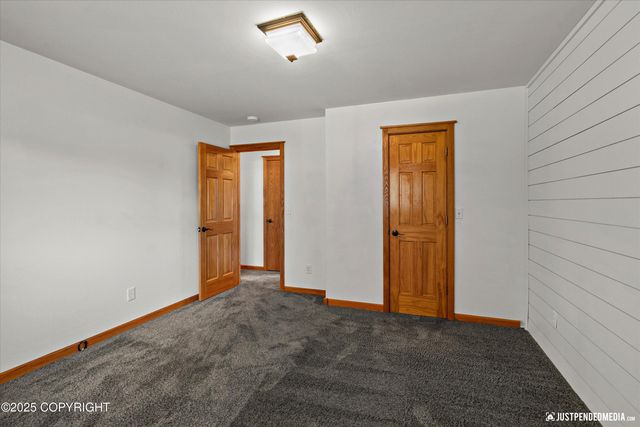 9819 Chatham Circle, Eagle River, AK 99577