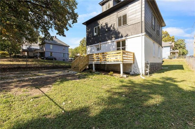 3242 Roberts Street, Kansas City, MO 64124