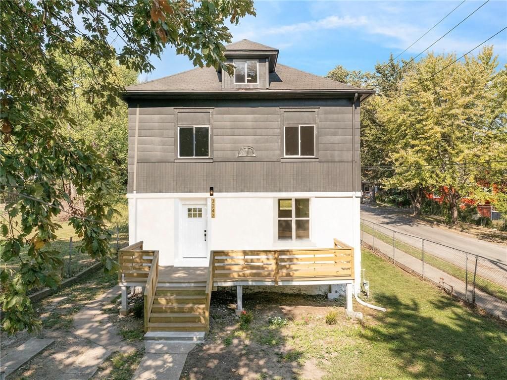 3242 Roberts Street, Kansas City, MO 64124