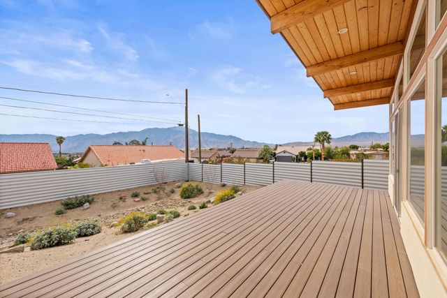 68035 Calle Cerrito, Desert Hot Springs, CA 92240