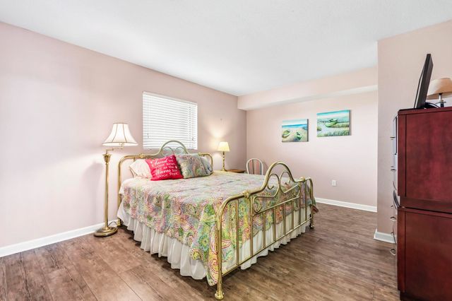 2100 Sea Mountain Hwy Unit 600, North Myrtle Beach, SC 29582
