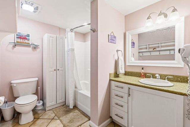 2100 Sea Mountain Hwy Unit 600, North Myrtle Beach, SC 29582
