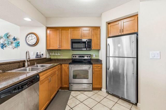 2100 Sea Mountain Hwy Unit 600, North Myrtle Beach, SC 29582