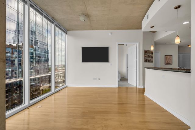 301 Demonbreun St Unit 1716, Nashville, TN 37201