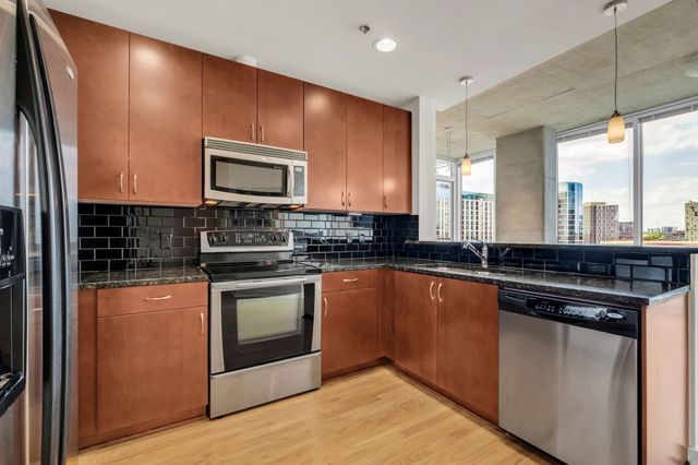 301 Demonbreun St Unit 1716, Nashville, TN 37201