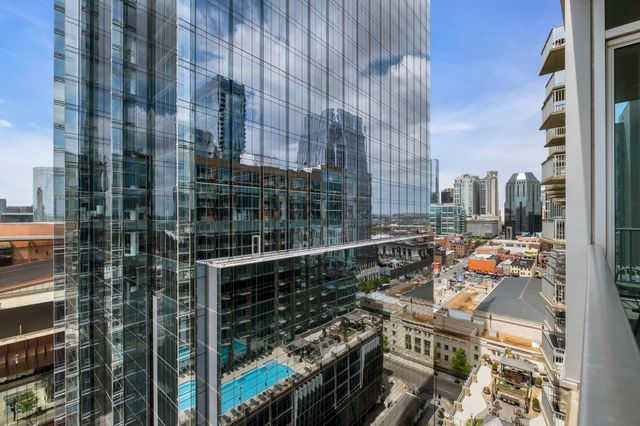 301 Demonbreun St Unit 1716, Nashville, TN 37201
