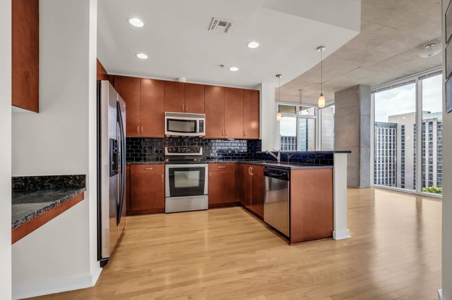 301 Demonbreun St Unit 1716, Nashville, TN 37201