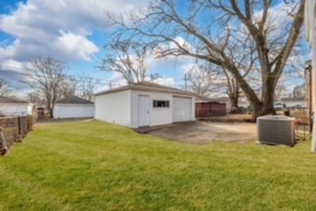 14737 Kimbark Avenue, Dolton, IL 60419