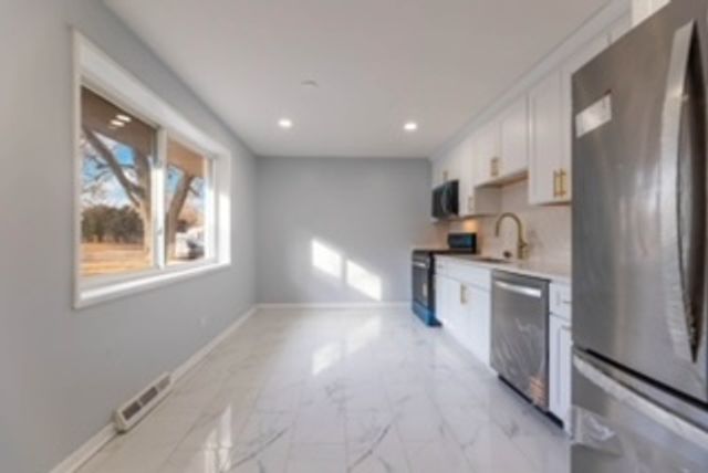 14737 Kimbark Avenue, Dolton, IL 60419