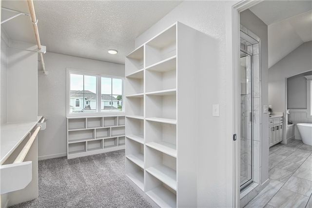 6001 Arapahoe Street, Shawnee, KS 66226