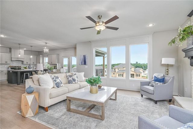 6001 Arapahoe Street, Shawnee, KS 66226