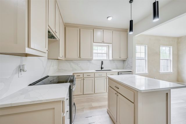 2109 Gould Avenue, Fort Worth, TX 76164