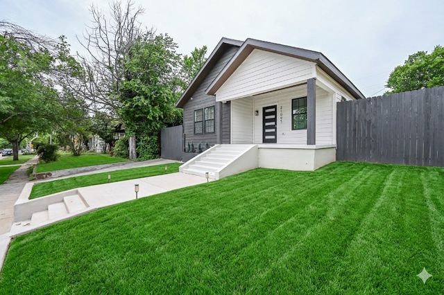 2109 Gould Avenue, Fort Worth, TX 76164