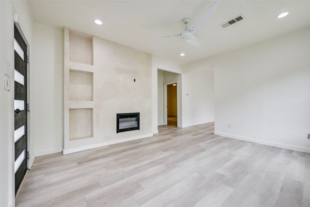 2109 Gould Avenue, Fort Worth, TX 76164