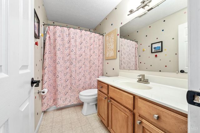 6284 Deerhaven Lane, Miami Twp, OH 45140