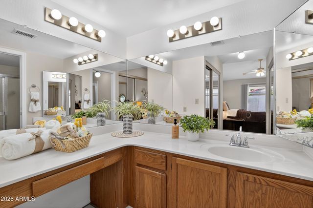 2329 W IRONWOOD Drive, Chandler, AZ 85224