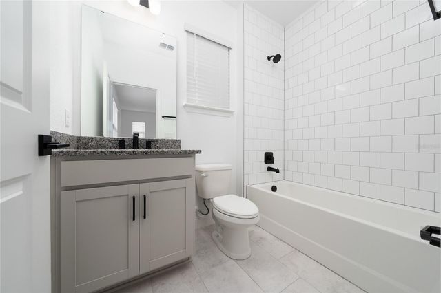 2591 SEAGIRT WAY, Clermont, FL 34711
