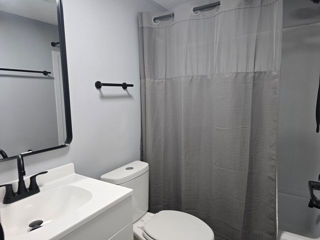 2630 Ben Sanders Road, Dalzell, SC 29040