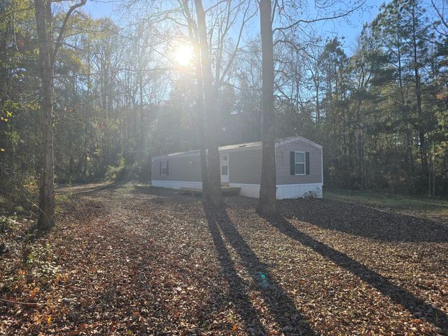 2630 Ben Sanders Road, Dalzell, SC 29040