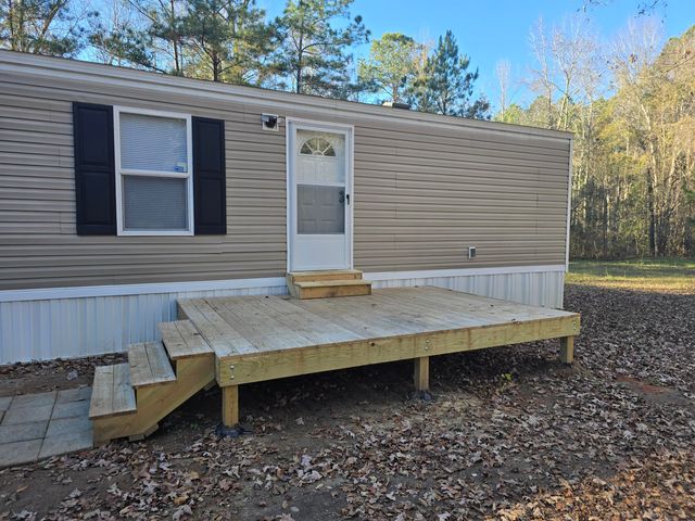 2630 Ben Sanders Road, Dalzell, SC 29040