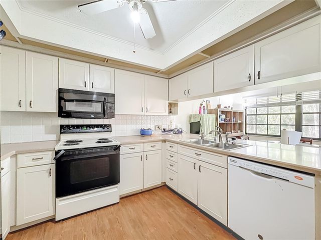 7792 FAIRWAY WOODS DRIVE 1206, Sarasota, FL 34238