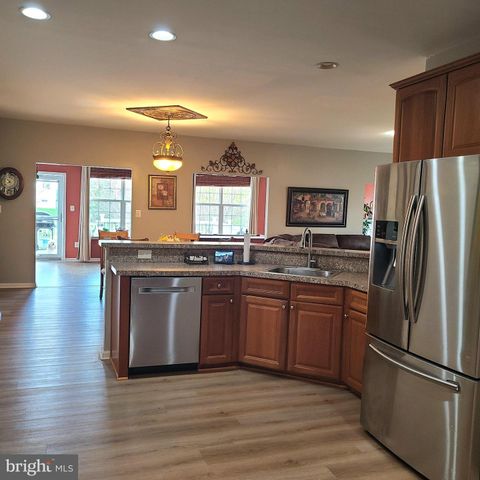 420 WINTERBERRY DR, Middletown, DE 19709