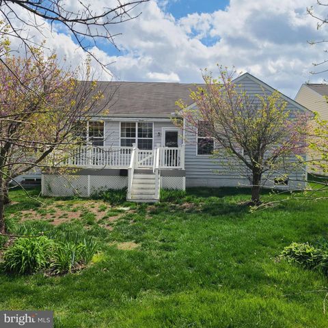 420 WINTERBERRY DR, Middletown, DE 19709