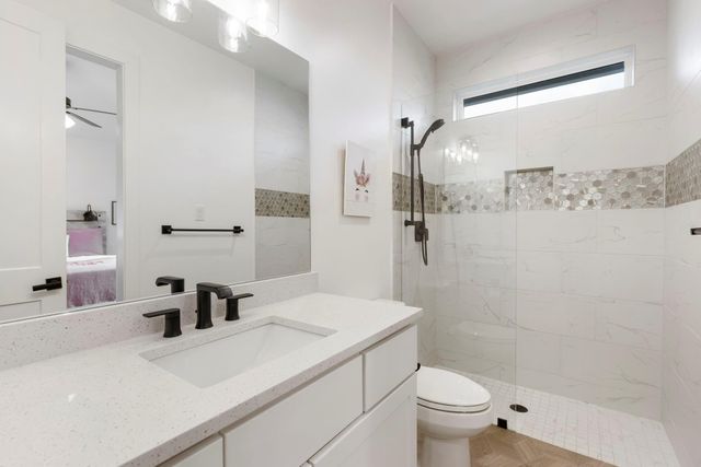 7304 Magnolia Hollow Drive, Montgomery, TX 77316