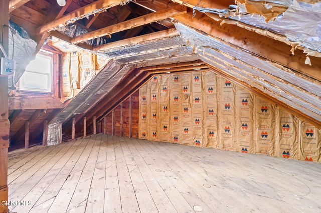 7 Onderdonk Avenue, East Greenbush, NY 12144