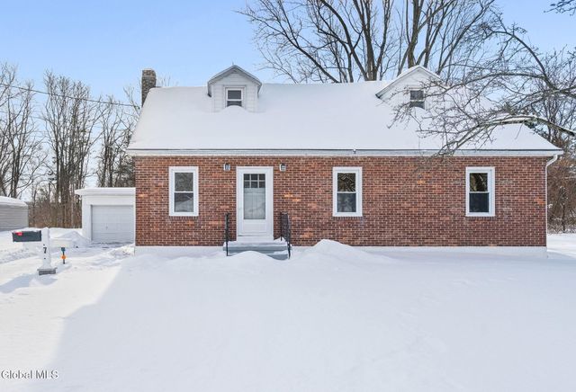 7 Onderdonk Avenue, East Greenbush, NY 12144