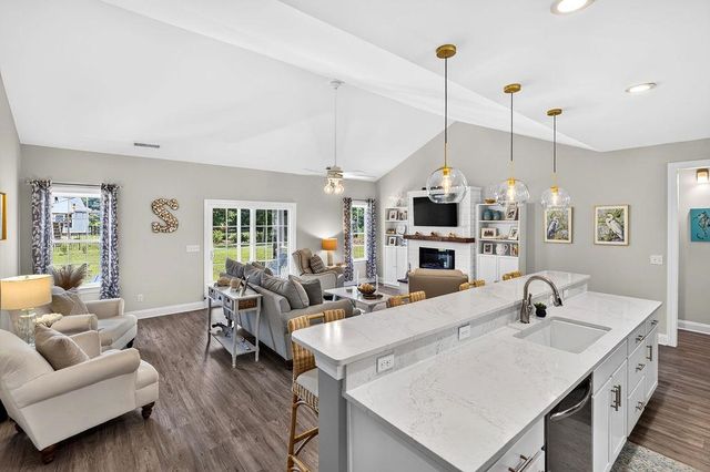 55 Hamilton Trail, Pawleys Island, SC 29585