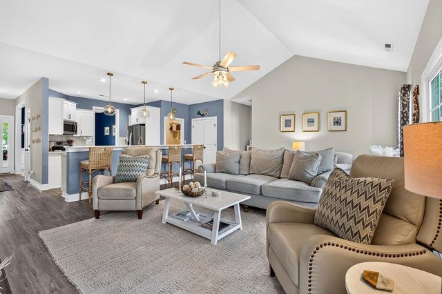 55 Hamilton Trail, Pawleys Island, SC 29585